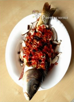 豉汁菇片剁椒鱼