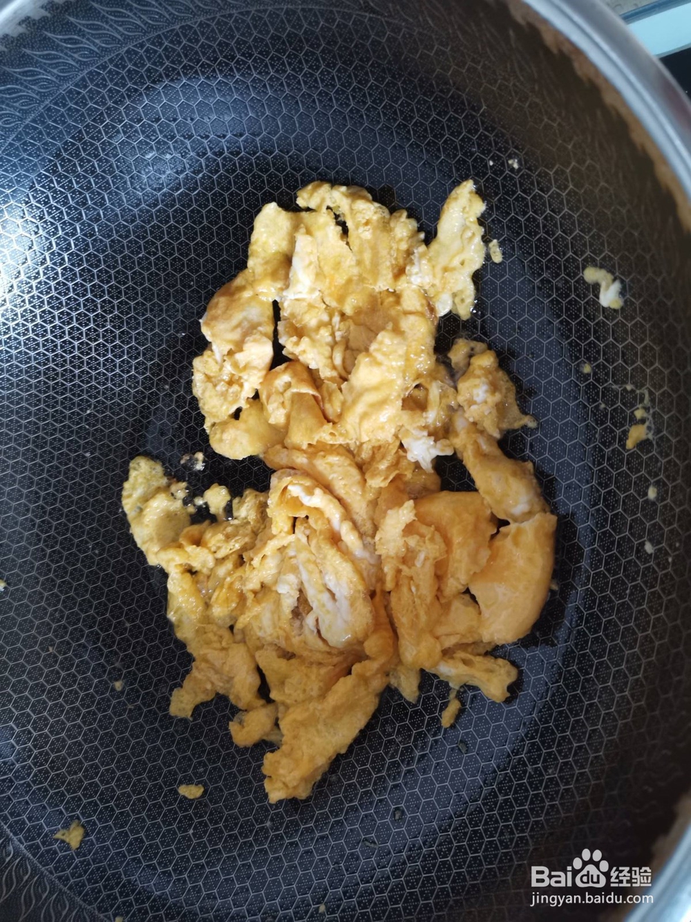 美食包菜粉丝炒鸡蛋的做法