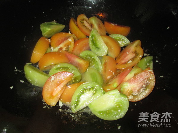 青番炒蛋清的做法