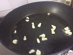蒜香苋菜汤的做法
