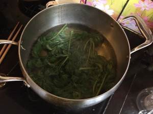 养生食补香椿炒蛋的做法