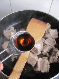 美味的红烧排骨莲藕做法
