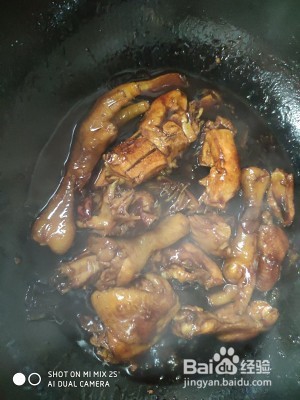 口水板栗烧鸡的做法