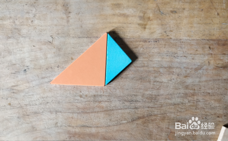 用七巧板怎样拼一只嘴很大的鸟儿？