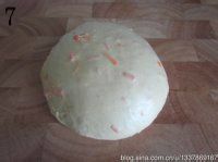 鲜奶油胡萝卜餐包的做法