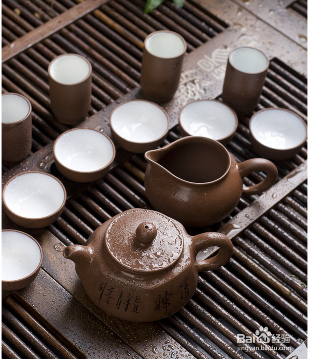 紫砂茶具使用法,紫砂茶具如何使用?