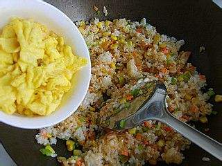 【什锦黄金炒饭】——让剩米饭也来个华丽de转身