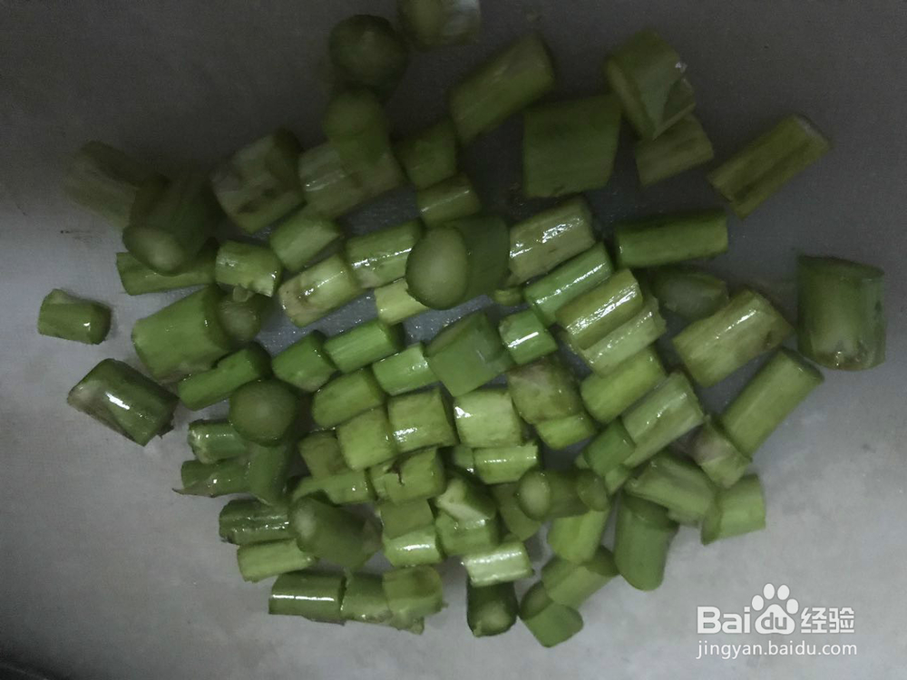 家常美食——蘑菇芦笋玉米浓汤