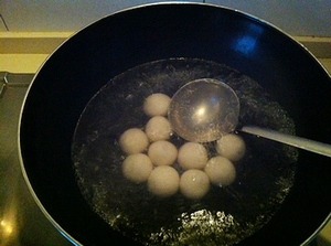 【自制黑芝麻汤圆】好吃健康无添加