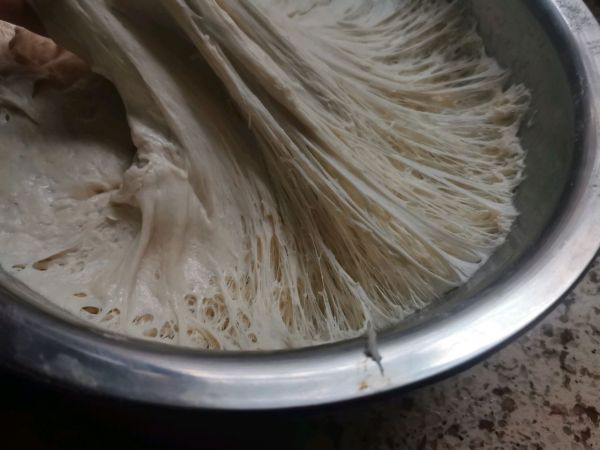 黑芝麻红枣核桃老面馒头