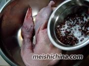 怎样做酥香樟茶鸭