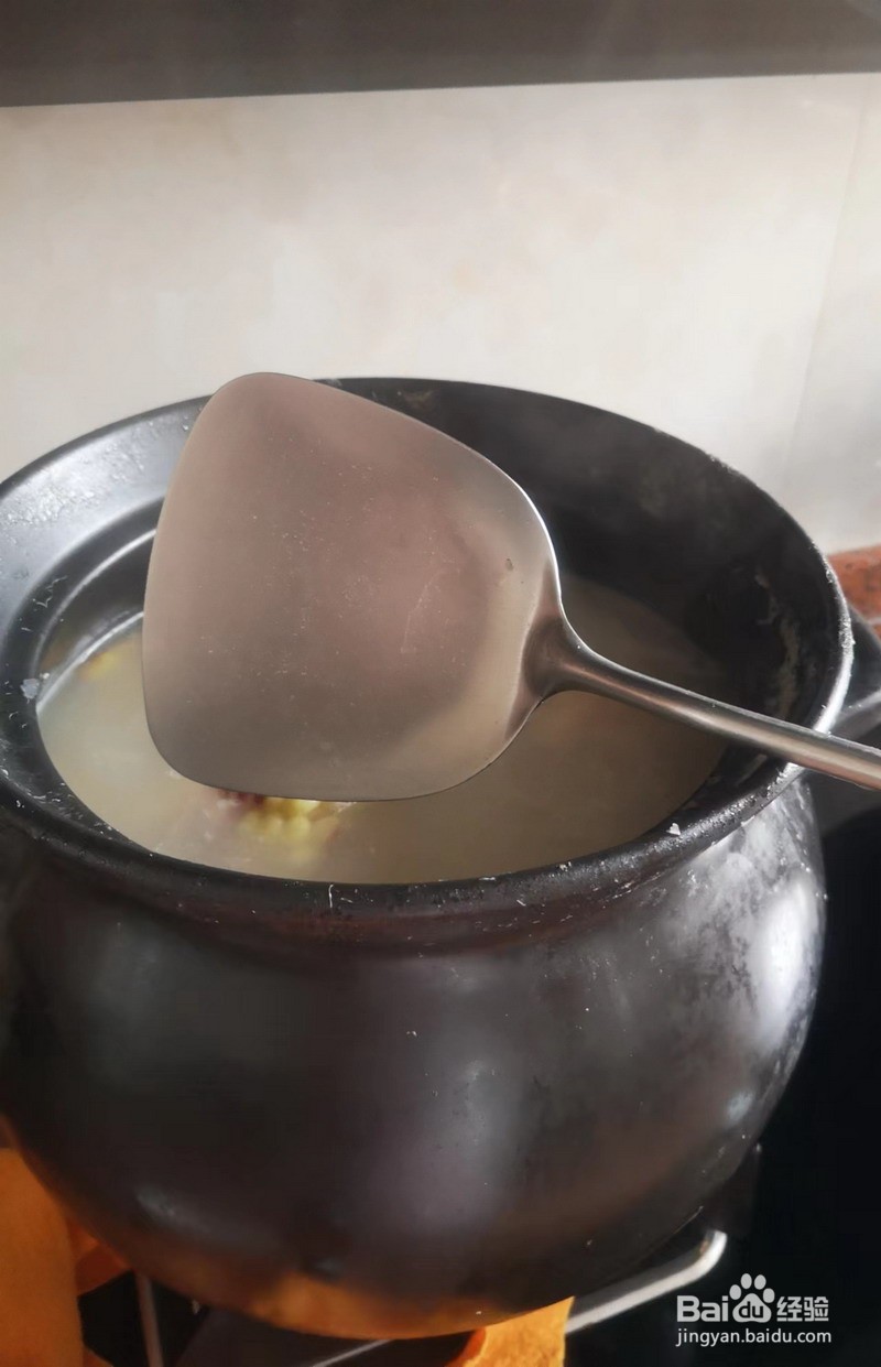 如何做粉葛筒骨汤？