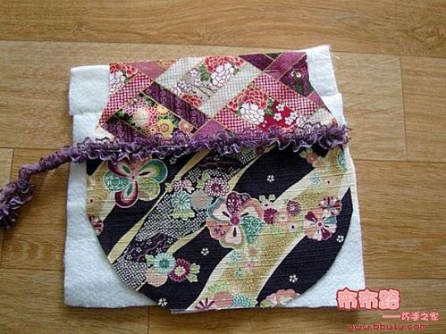 夏季里清凉的精致小手挽