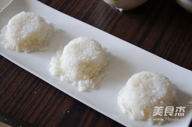 绿咖喱菊花羊肉饭