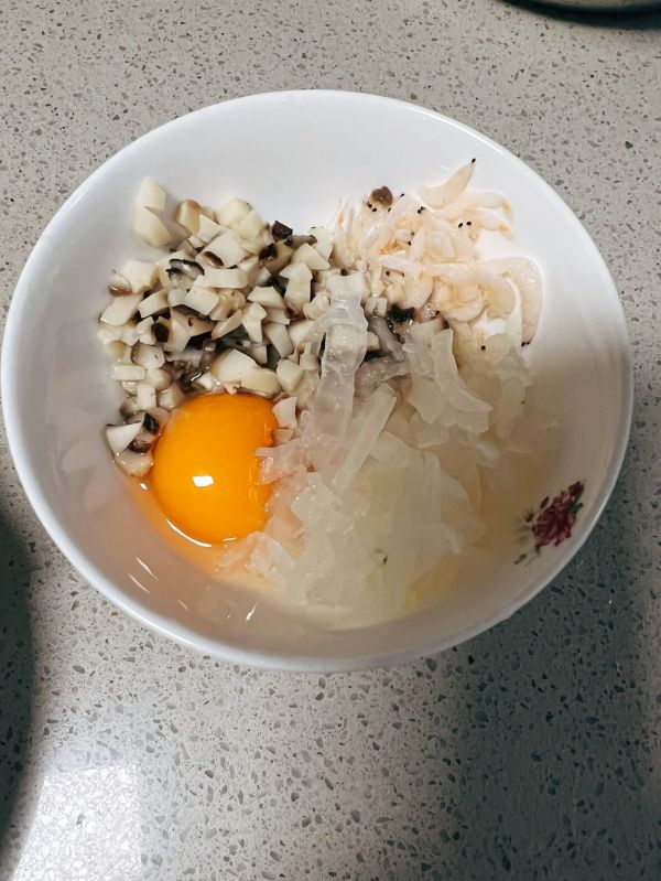 白萝卜香菇鸡蛋饼
