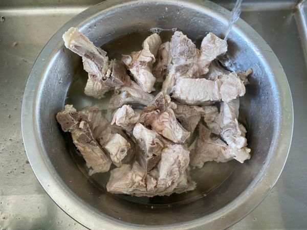 红烧排骨炖萝卜