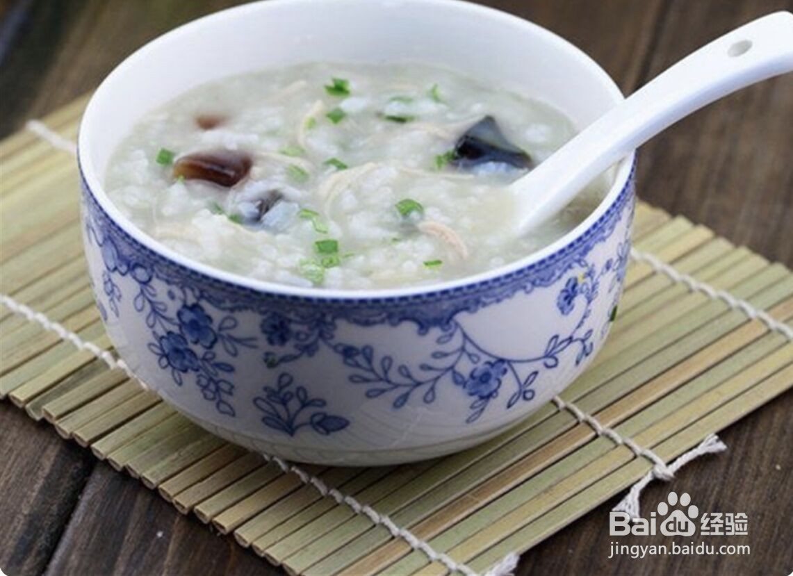 皮蛋瘦肉粥的做法