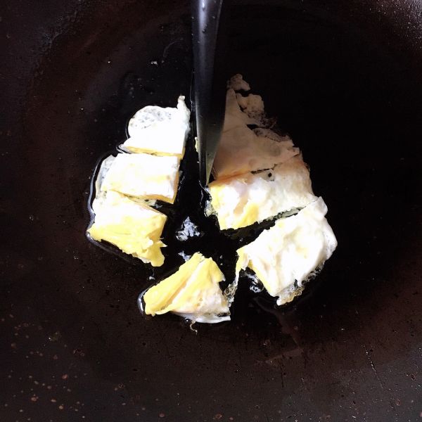 午餐肉鸡蛋意面