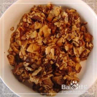 不想只吃简单的调味面条--------香菇脆臊面