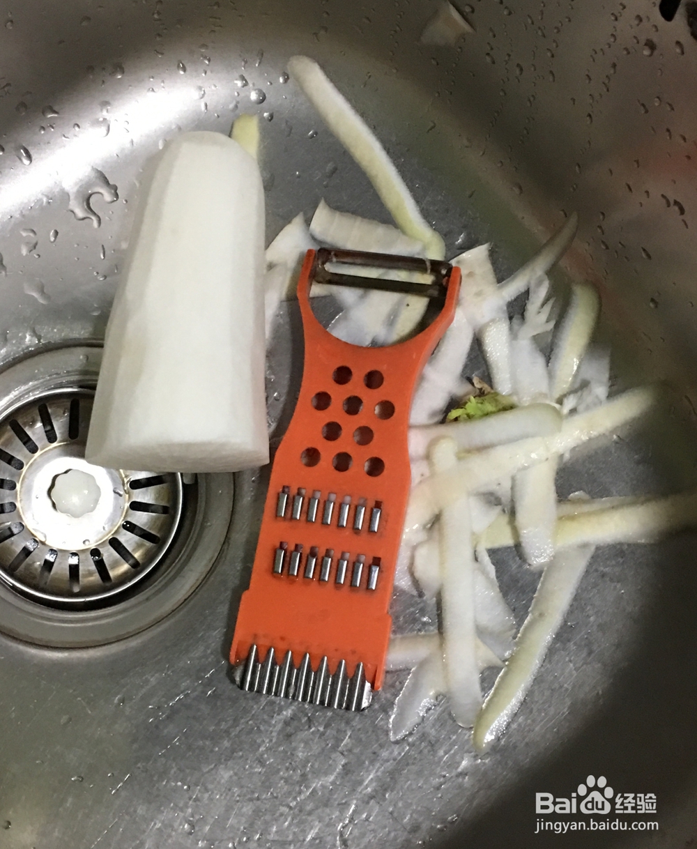 怎样做家常炒萝卜？