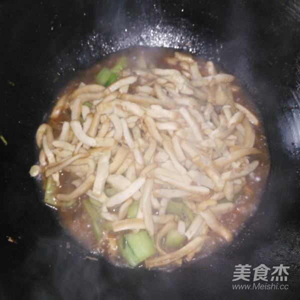 XO酱豆干炒丝瓜