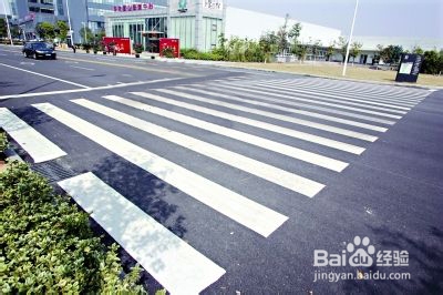 Photoshop CS6 透视图章去除背景（ps高级图章）