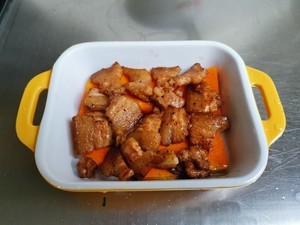 南瓜蒸五花肉