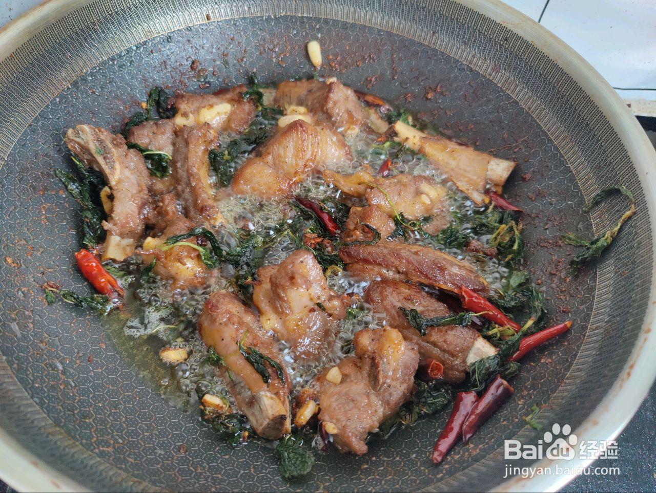 薄荷炸排骨的做法