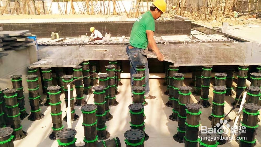 万能支撑器施工方法