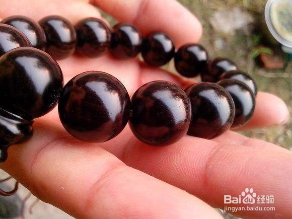 怎样挑选紫光檀手串?