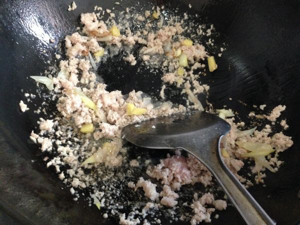 榄菜肉沫四季豆