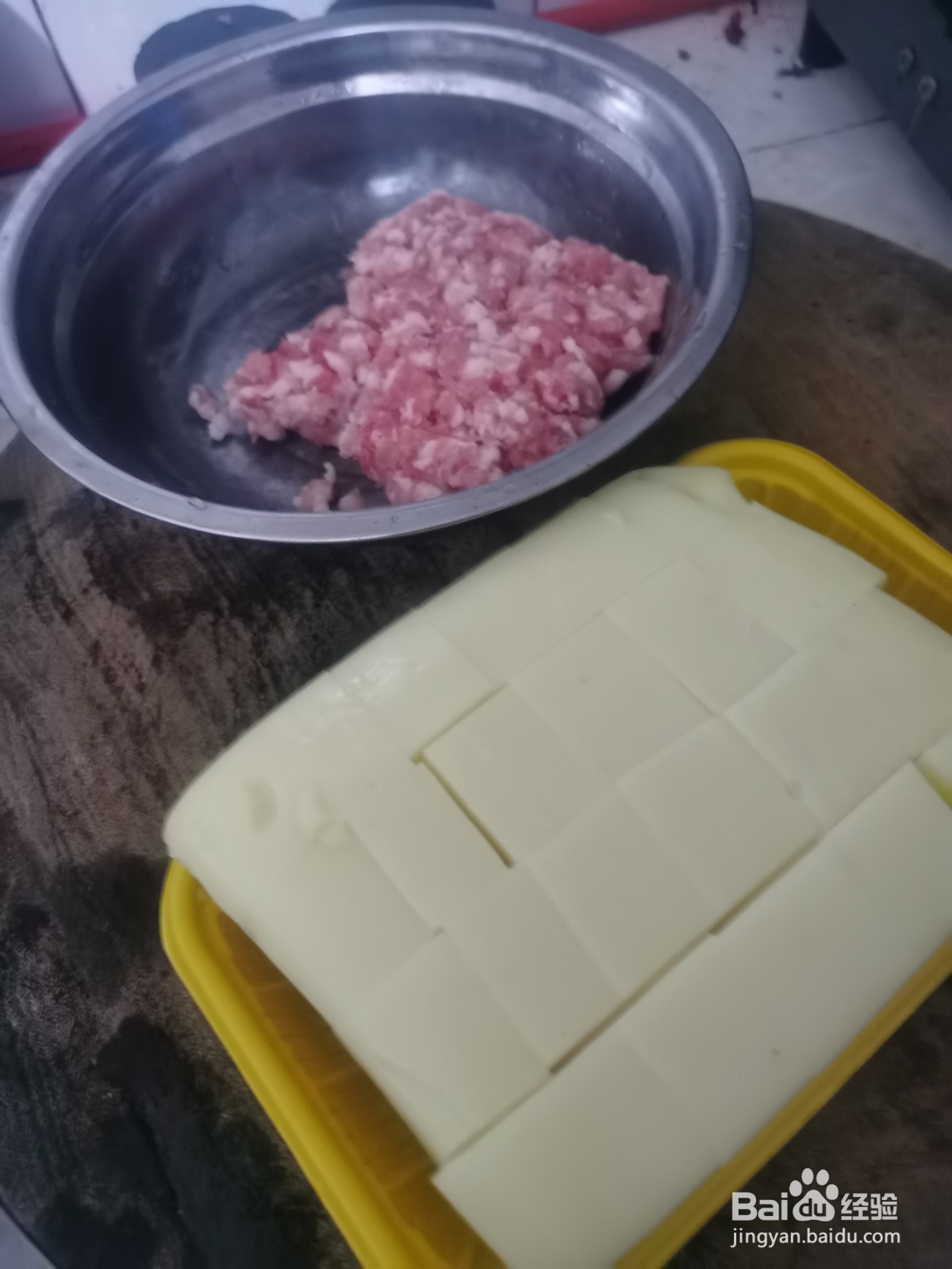 米豆腐如何煮肉末？