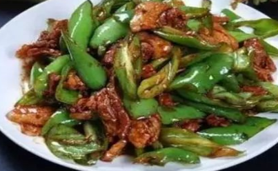 怎样让自己炒的肉鲜嫩不糊锅