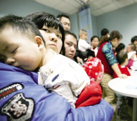 如何应对宝宝发烧。