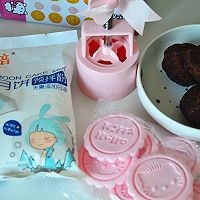 在家制作美味的冰皮月饼