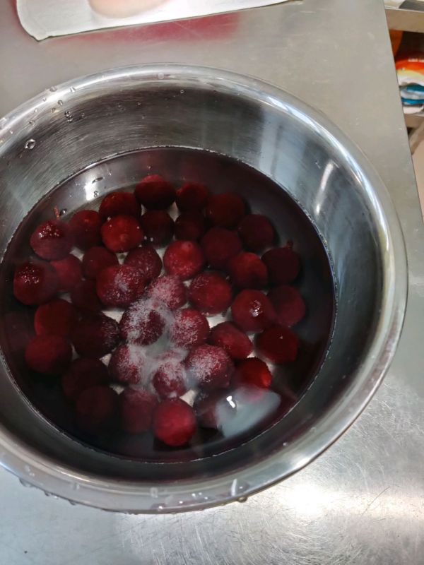 酸酸甜甜杨梅汁