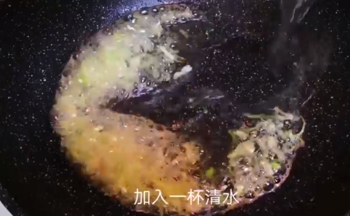 如何做家常炒豆皮？