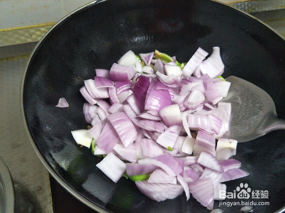 土豆片炒洋葱