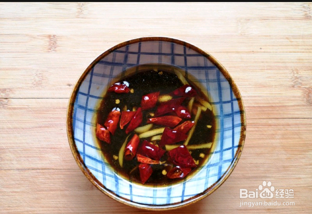 如何做出凉拌黄瓜素鸡？