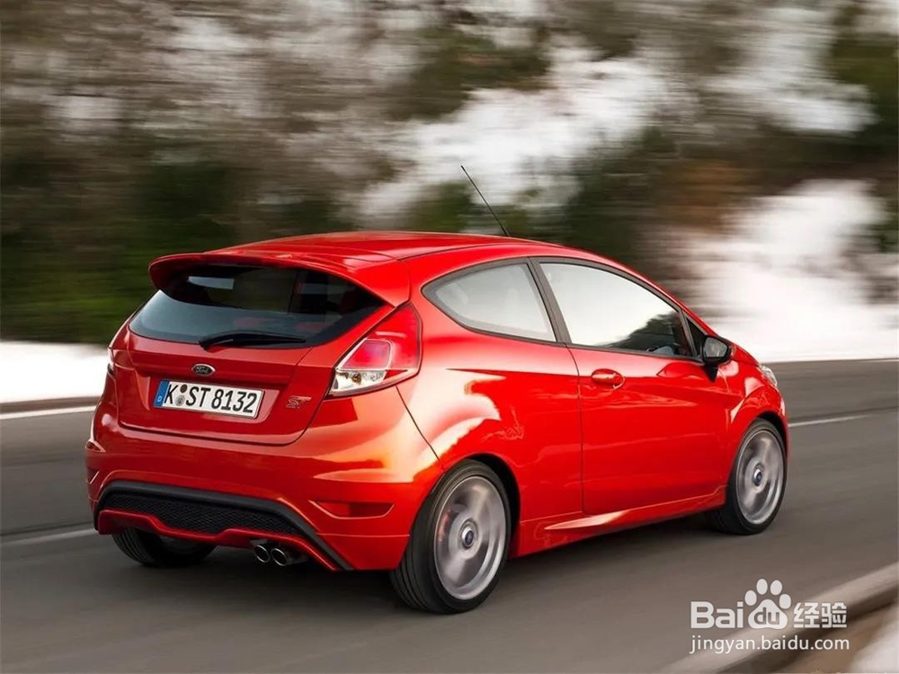 飞度同级别，这台小车竟敢卖到18万多，啥来头？