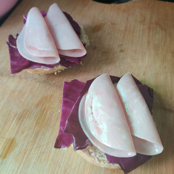 彩椒鸡蛋火腿三明治