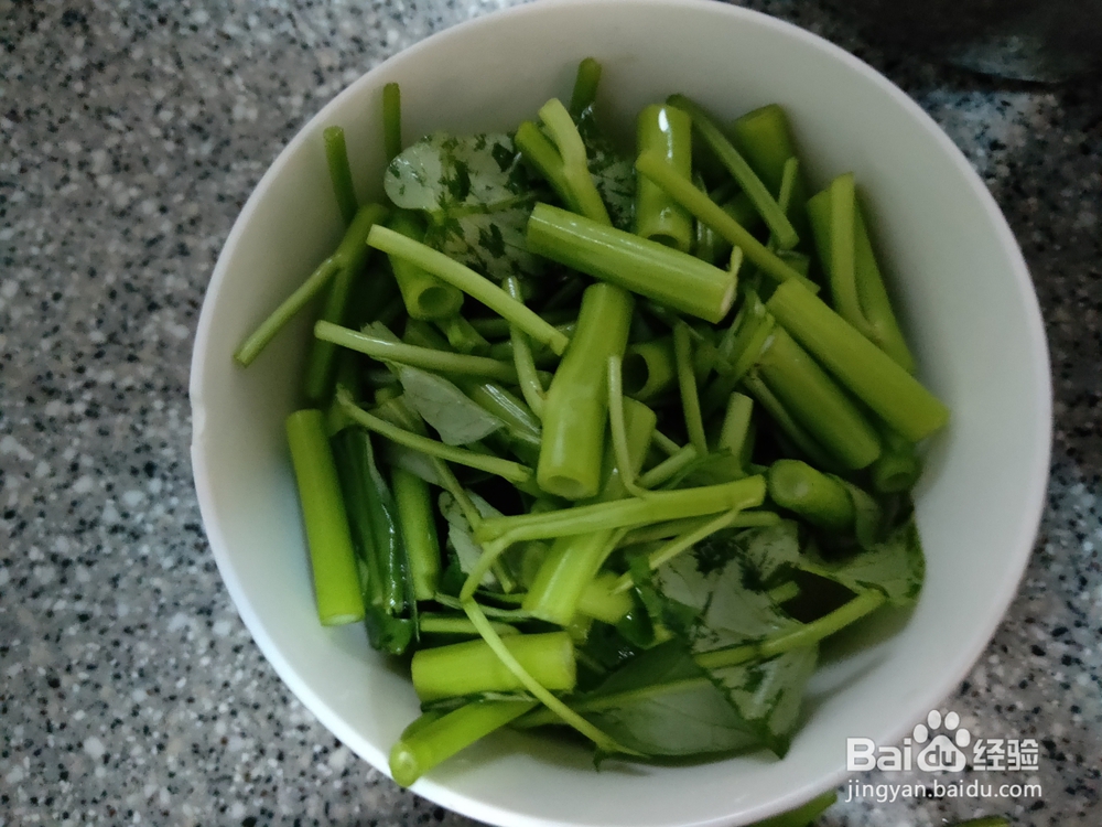 教你怎么做素炒空心菜