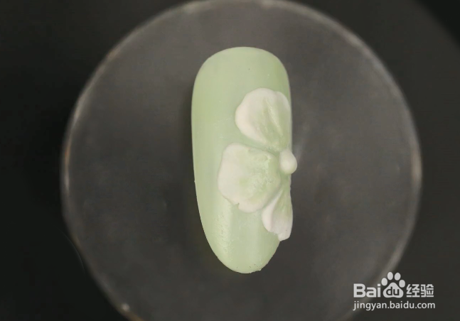 怎样做古韵瓷器水晶雕花美甲？