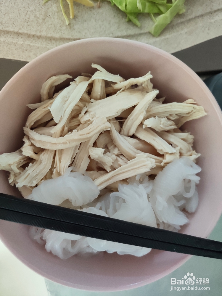 超级过瘾的鸡丝包菜豆皮魔芋丝