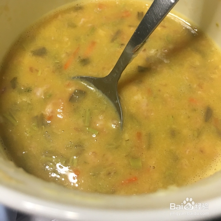 吃不胖的香椿煎鸡蛋饼