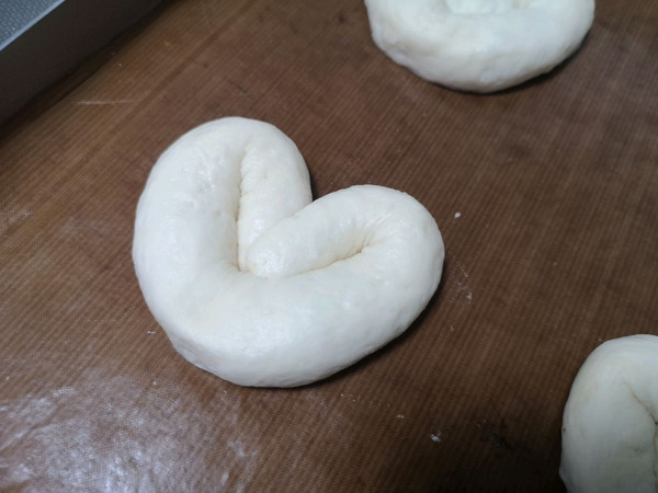 培根芝士爱心餐包