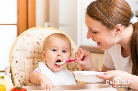 如何挑选时候宝宝的配方奶