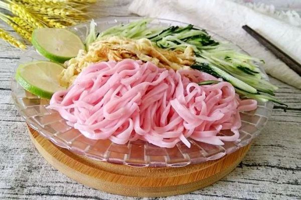 柠檬三彩凉拌面