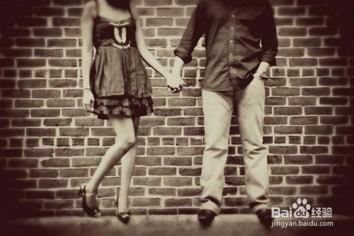 恋人之间做到互相尊重是建立在哪些方面？