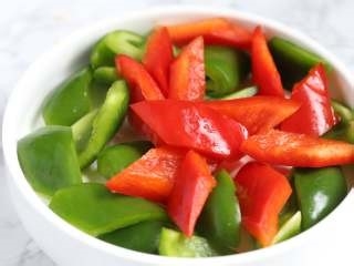 菠萝咕噜豆腐做法